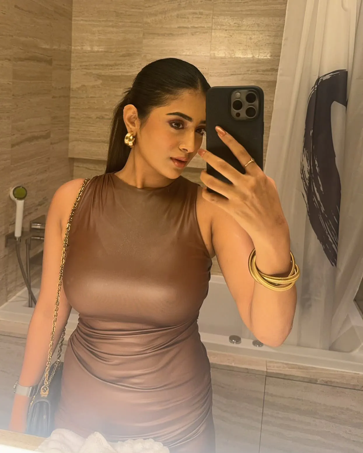 Rashi Singh - rashi-singh-16.webp